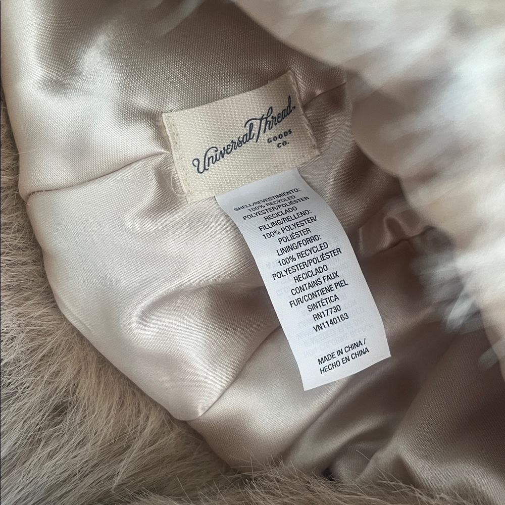 Universal Thread Trapper Hat, One Size NWT - image 5